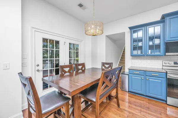 $889,000 | 1903 Hall Point Road, Mount Pleasant, SC 29466