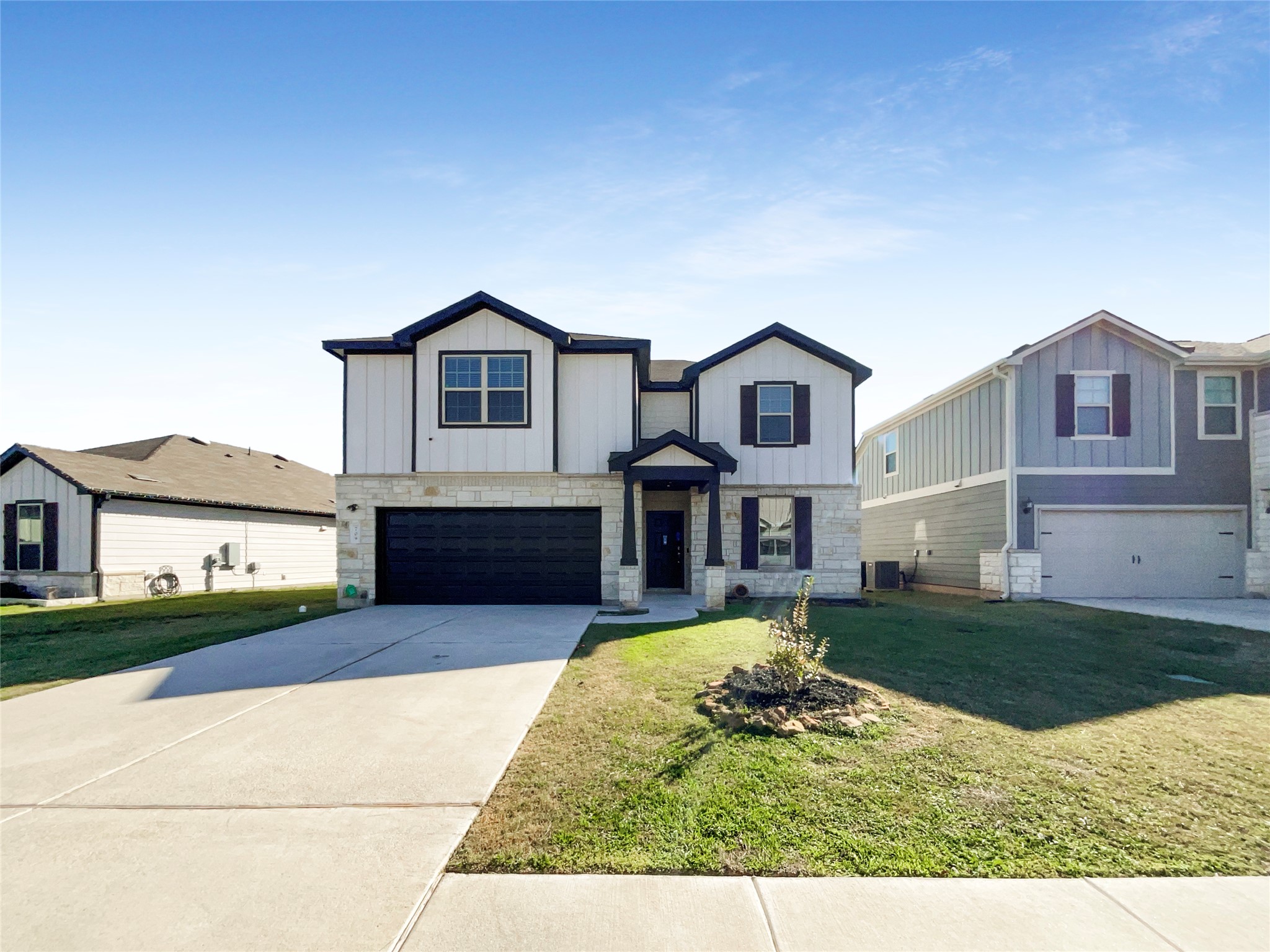 709 Hummingbird Lane Leander, TX 78641 - Photo 1 of 21