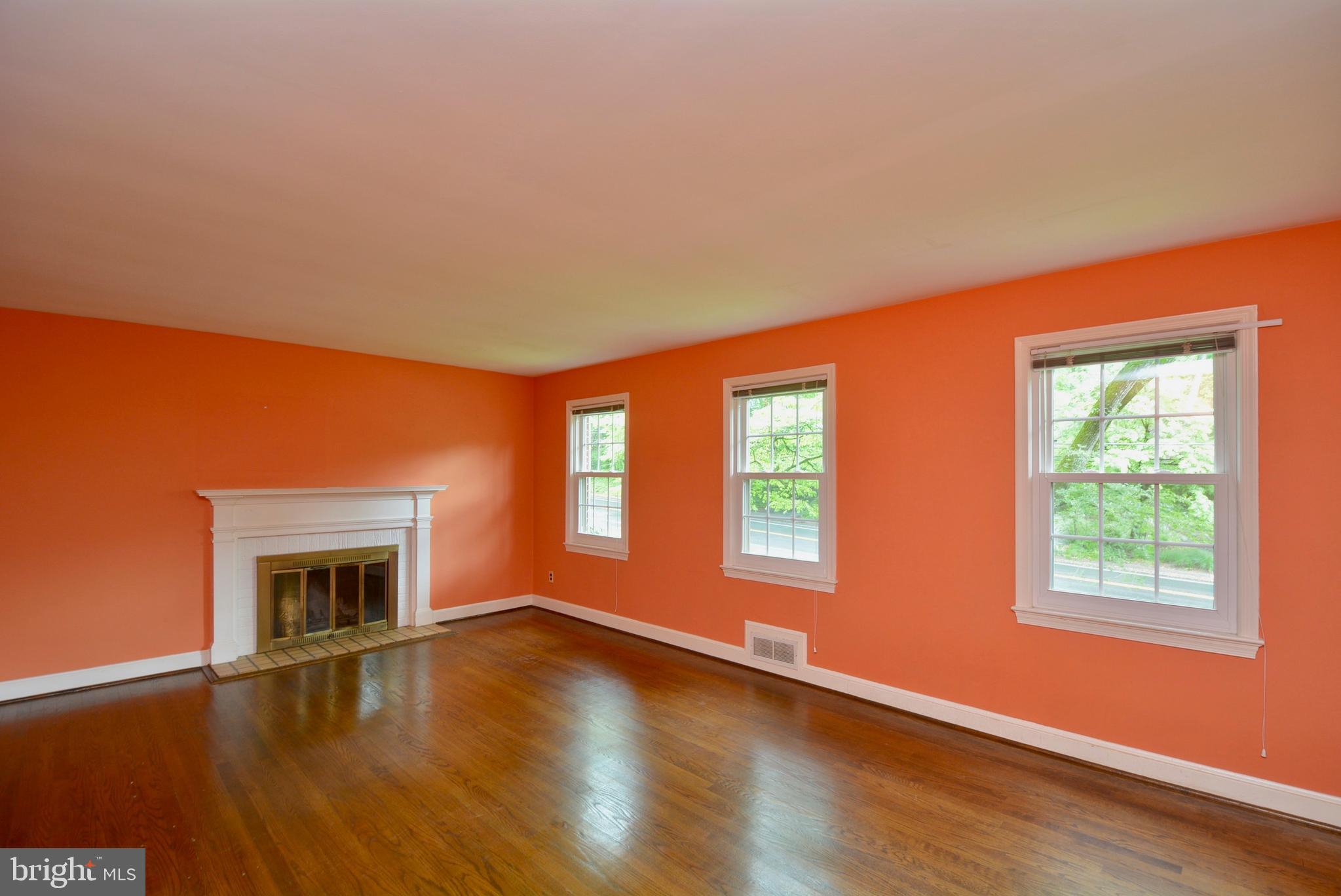 3006 Military Road Arlington, VA 22207 - Photo 2 of 20