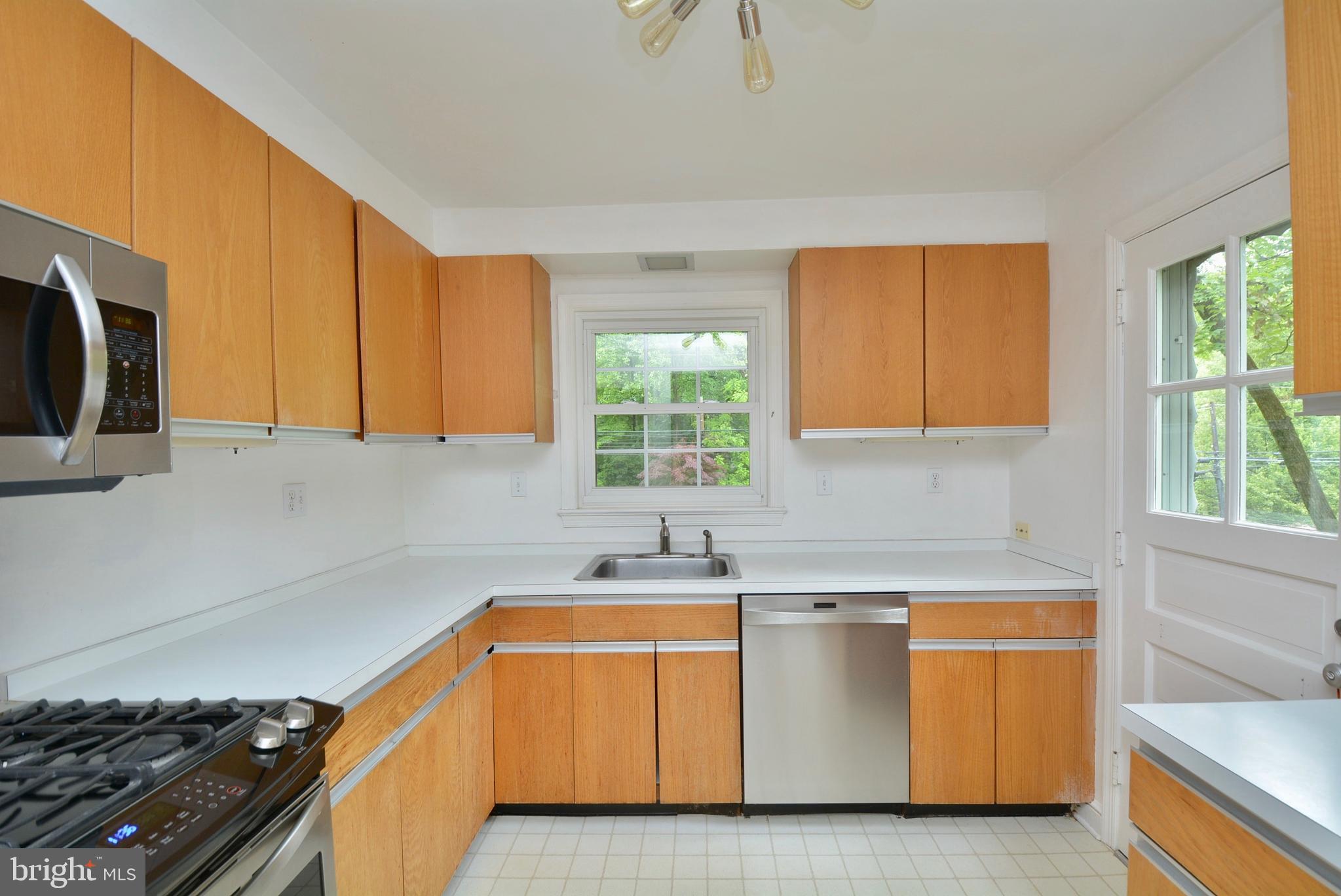 3006 Military Road Arlington, VA 22207 - Photo 6 of 20