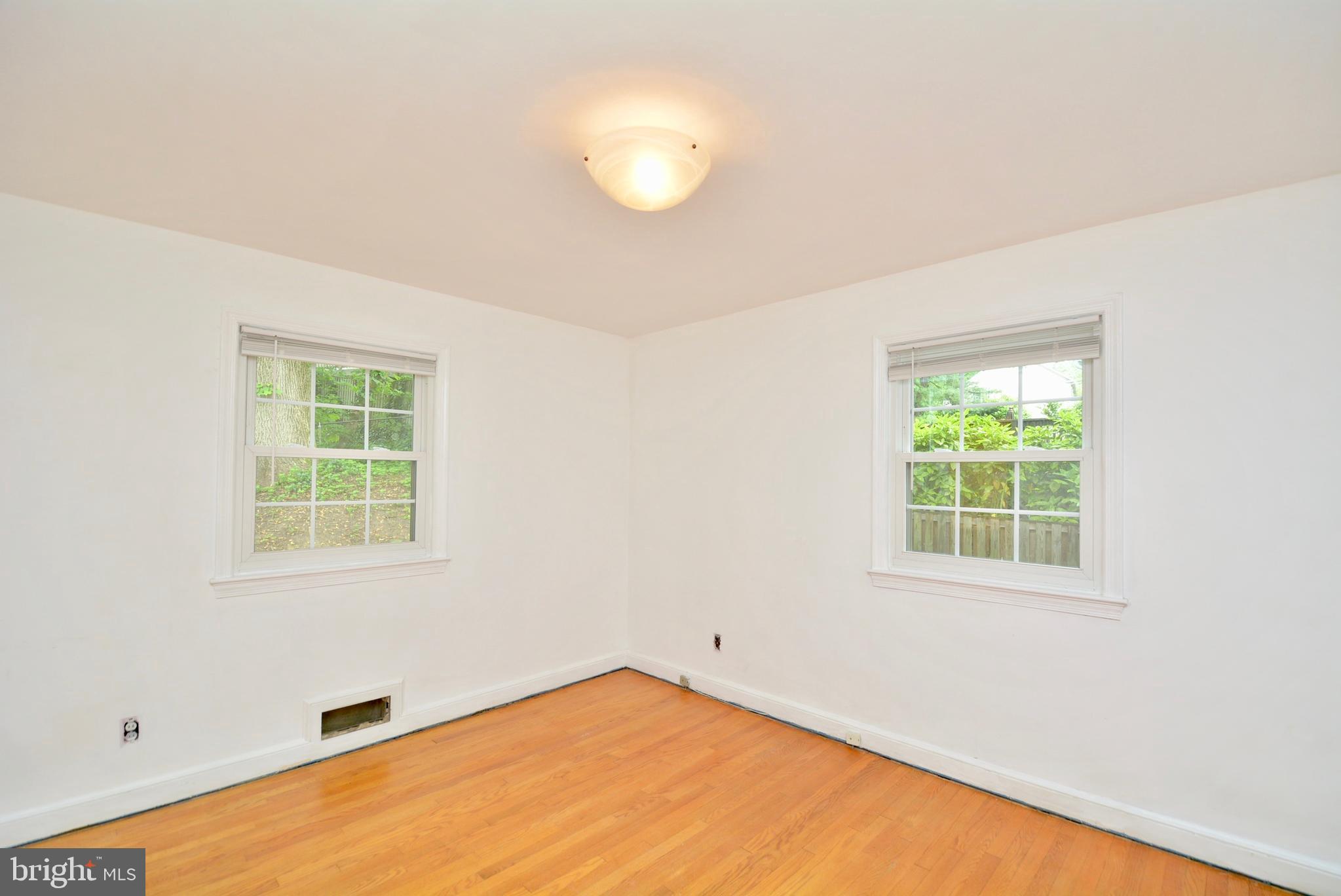 3006 Military Road Arlington, VA 22207 - Photo 9 of 20