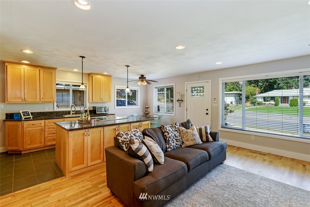 808 Electron Way Fircrest, WA 98466 - Photo 4 of 20 a living room with furniture and a large window