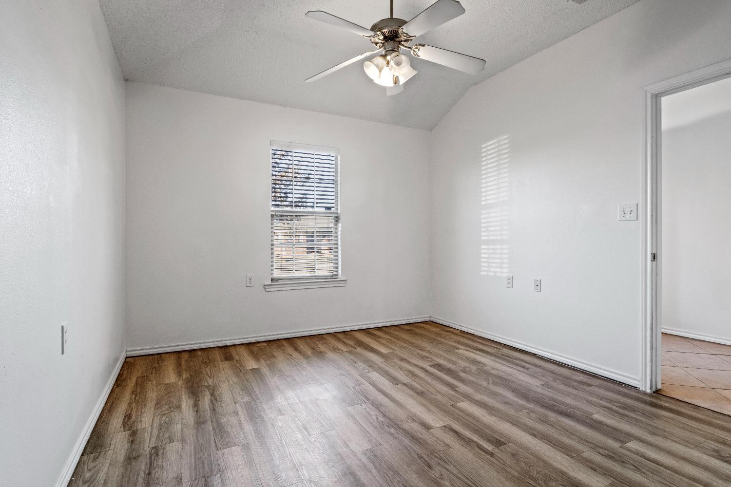1133 78th Street Lubbock, TX 79423 - Photo 19 of 30 Photo 19