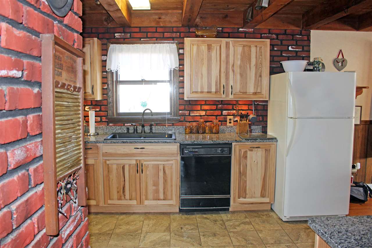 553 Pond Road Monkton, VT 05473 - Photo 4 of 40 Gallery Image 4