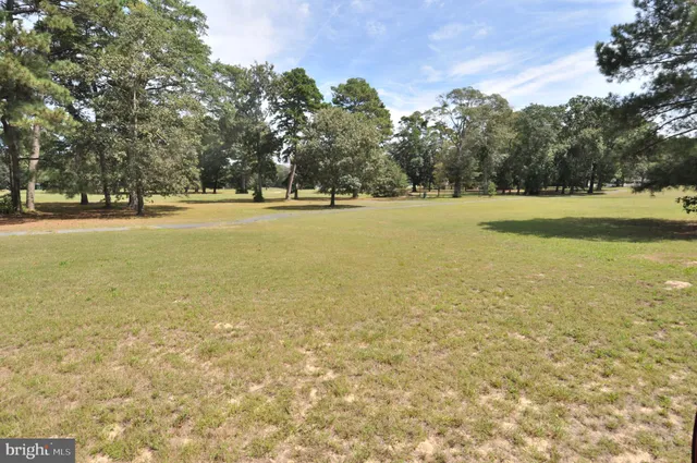 $300,000 | 18 Greenway Avenue, Pocomoke City, MD 21851