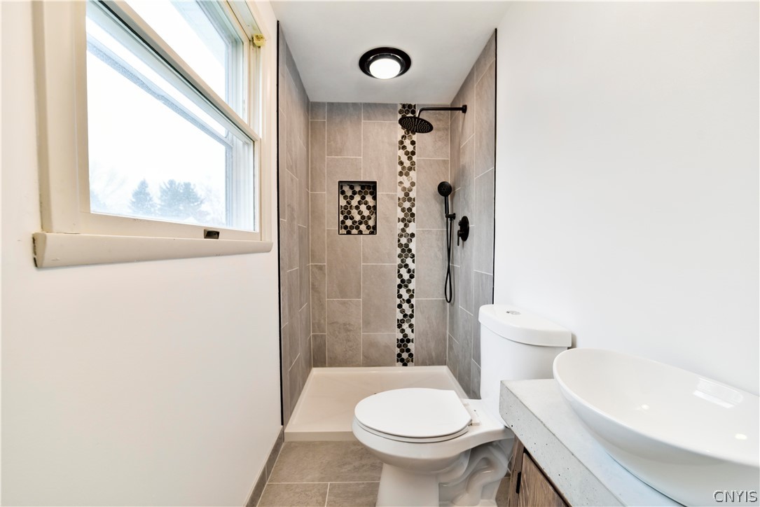 52 Cherry Tree Circle Clay, NY 13090 - Photo 18 of 38 Master bath with walk-in shower.