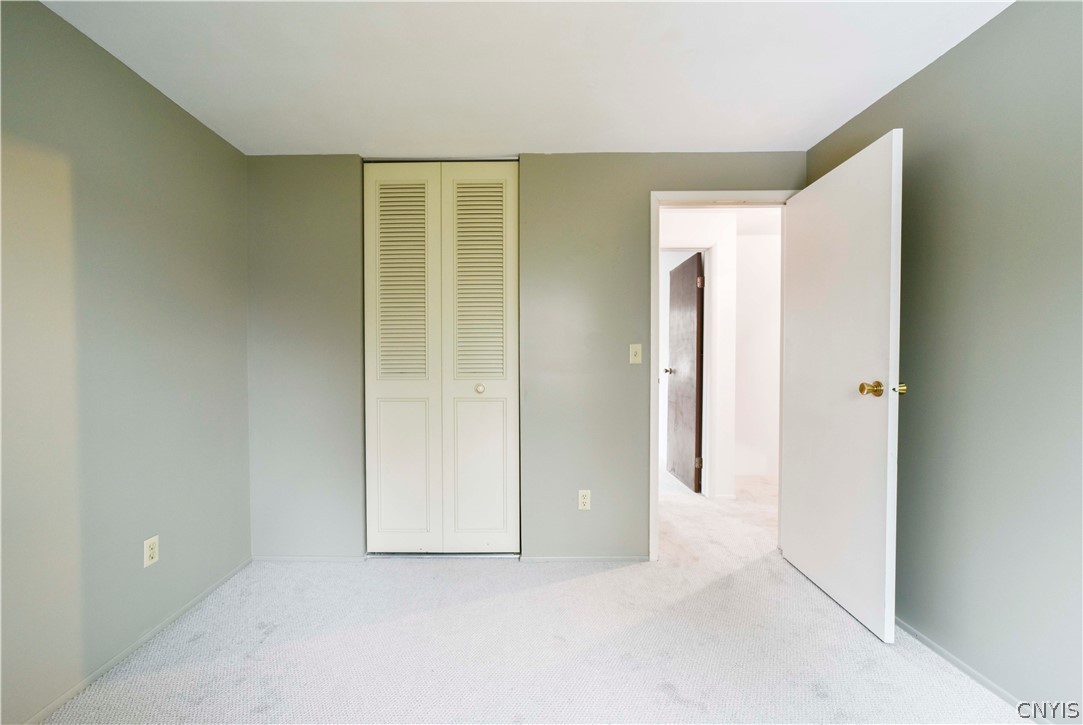 52 Cherry Tree Circle Clay, NY 13090 - Photo 24 of 38 Bedroom #3 with good size closet.