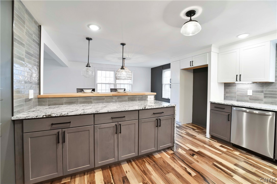 52 Cherry Tree Circle Clay, NY 13090 - Photo 7 of 38 Kitchen with tons of counter space!