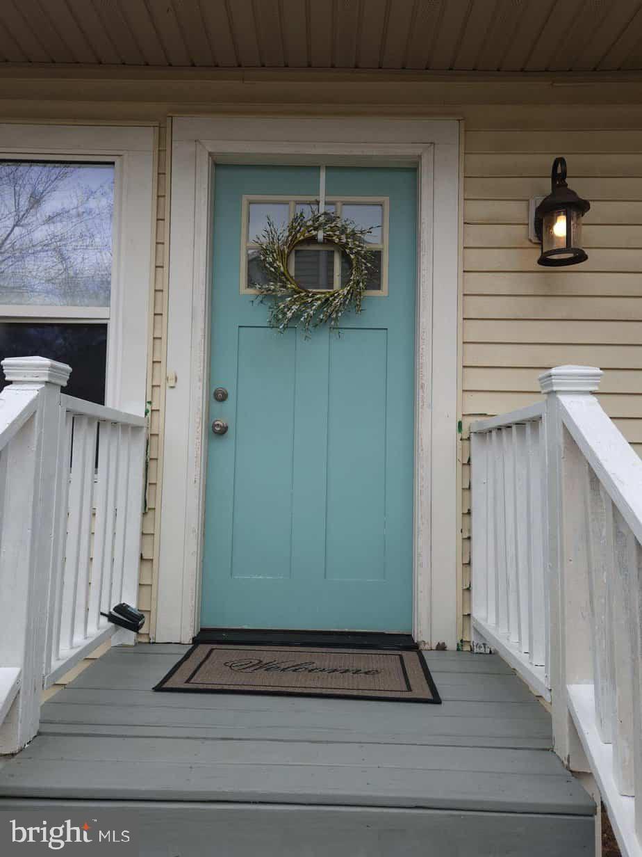1211 Shesley Road Edgewater, MD 21037 - Photo 4 of 17 Front door