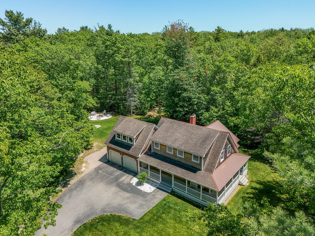 91 Oak Ridge Road Kennebunkport, ME 04046 - Photo 2 of 33 RE_PM_vbenenti_91oakridgekennebunkport_r