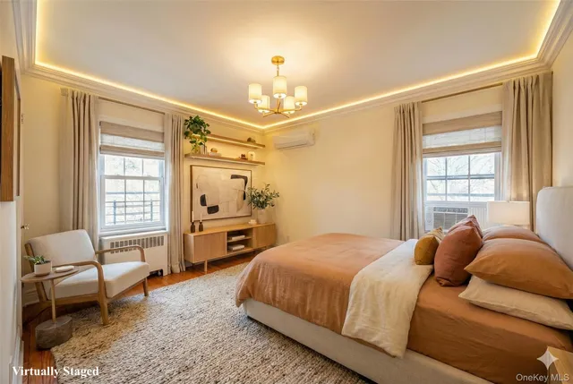 a view of livingroom and hardwood floor