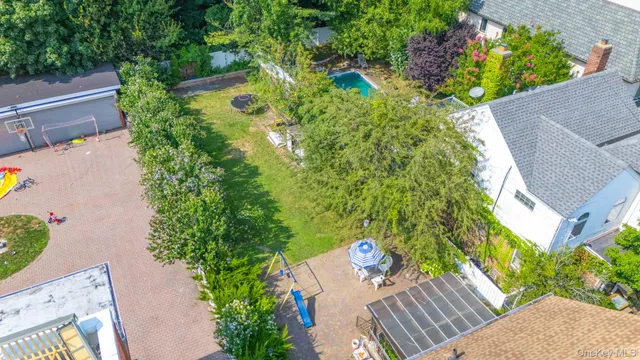 a picture of a bench in front of door