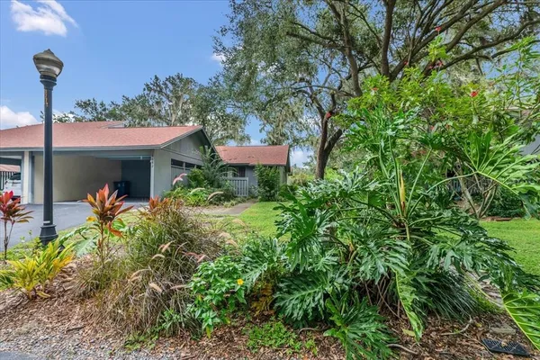 $1,800 | 6632 Sweetbriar Lane, Lakeland, FL 33813