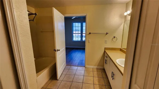 $1,550 | 4170 Central Sarasota Parkway, Unit 436, Sarasota, FL 34238