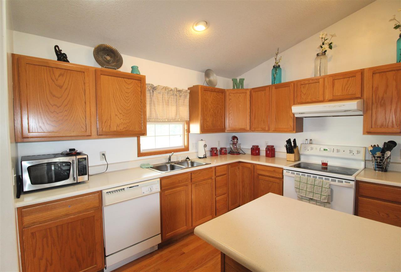 4453 Duffield Road Flushing, MI 48433 - Photo 5 of 24