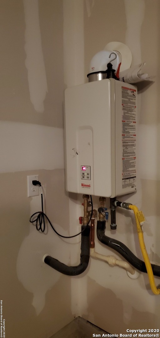 10690 Pablo Way Converse, TX 78109 - Photo 16 of 19