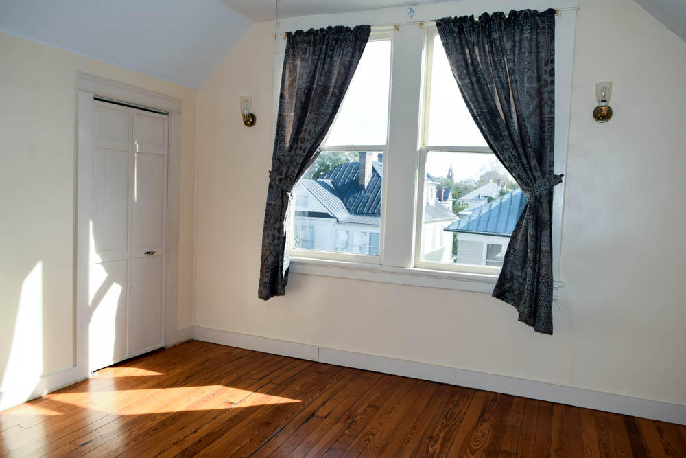 11 Colonial Street Charleston, SC 29401 - Photo 21 of 26 DSC_0050
