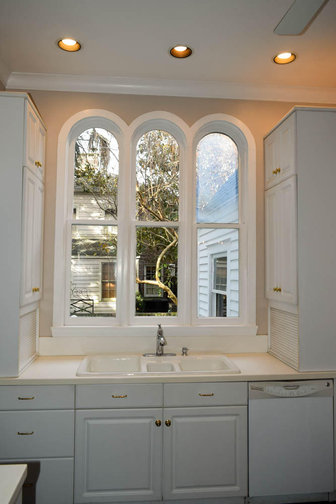 11 Colonial Street Charleston, SC 29401 - Photo 9 of 26 DSC_0016
