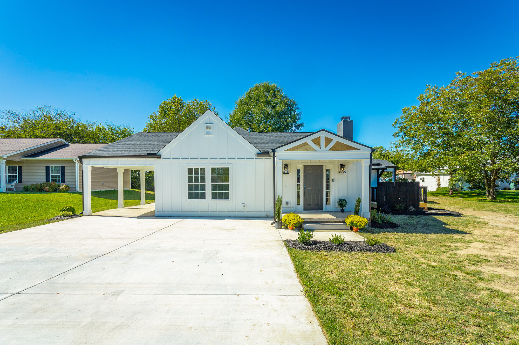 235 Guyler Street Ringgold, GA 30736 - Photo 5 of 54 235 Guyler Street HD-55