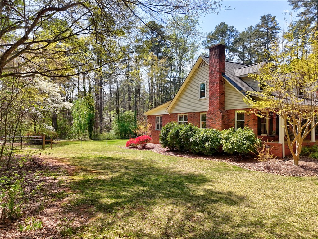1010 Ridgeview Drive Pendleton, SC 29670 - Photo 41 of 47 This residence features a lush yard and stately brick construction, offering timeless appeal.