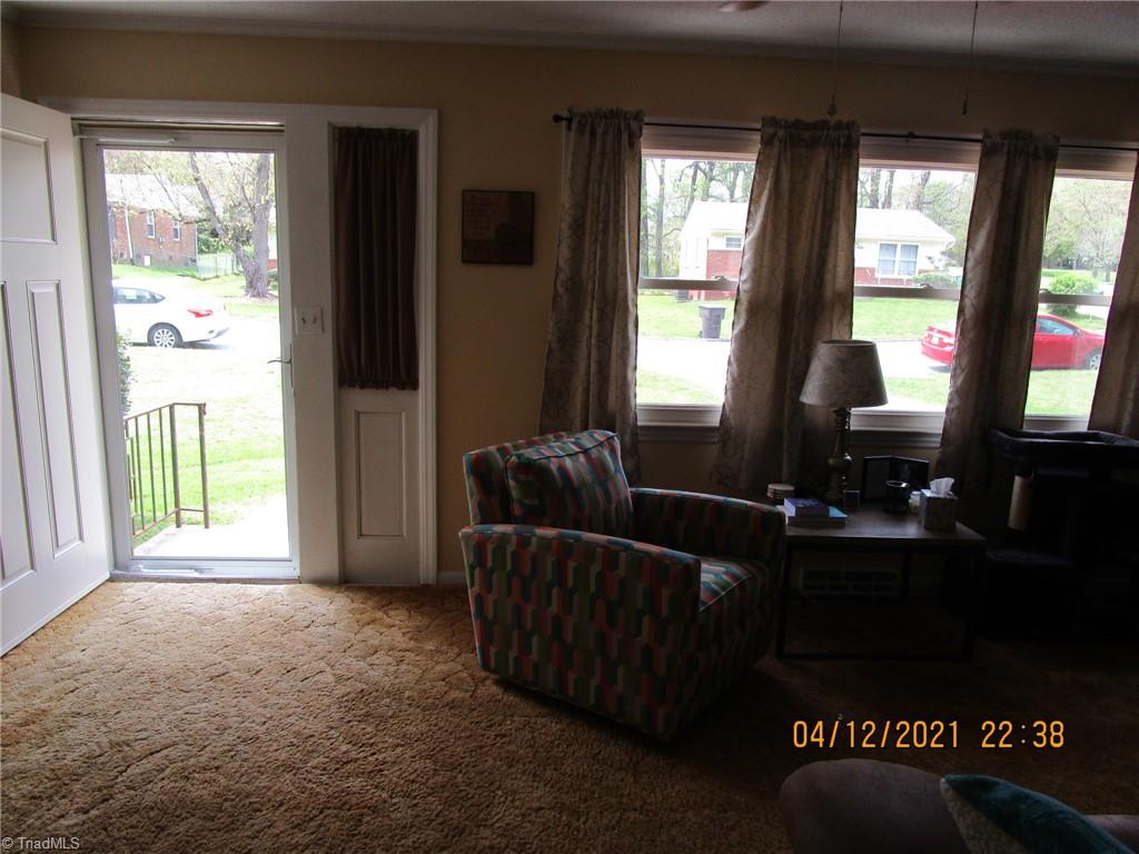 1632 Larkin Street High Point, NC 27262 - Photo 5 of 27 Gallery Image 5