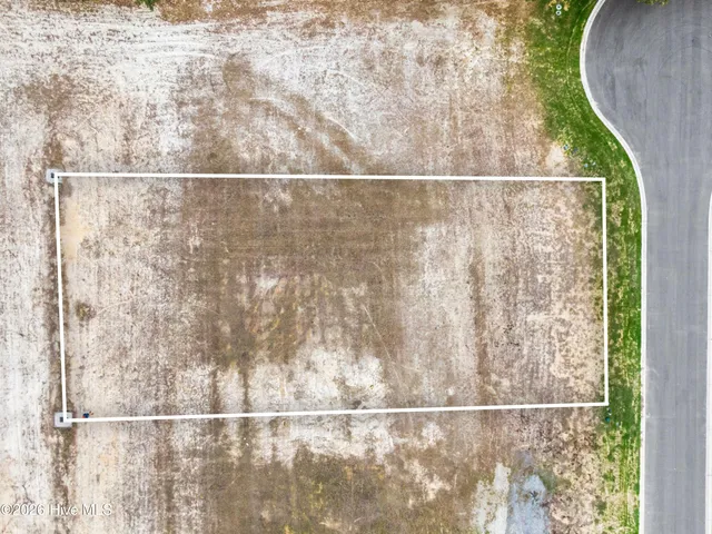 $895,000 | 100 North Glimmering Glass Lane, Hampstead, NC 28443