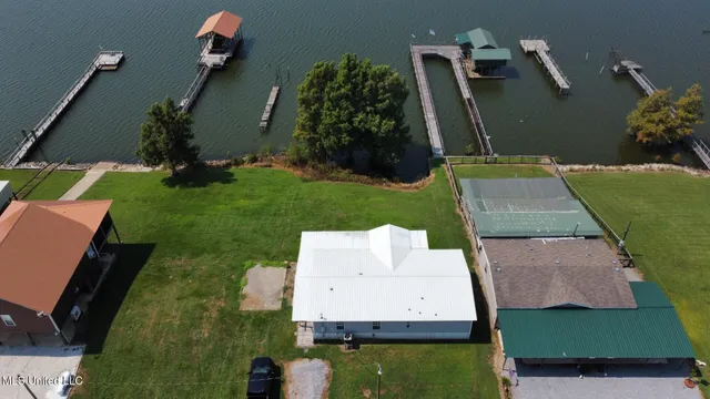 $135,000 | 207 Sea Island Drive, Vicksburg, MS 39183