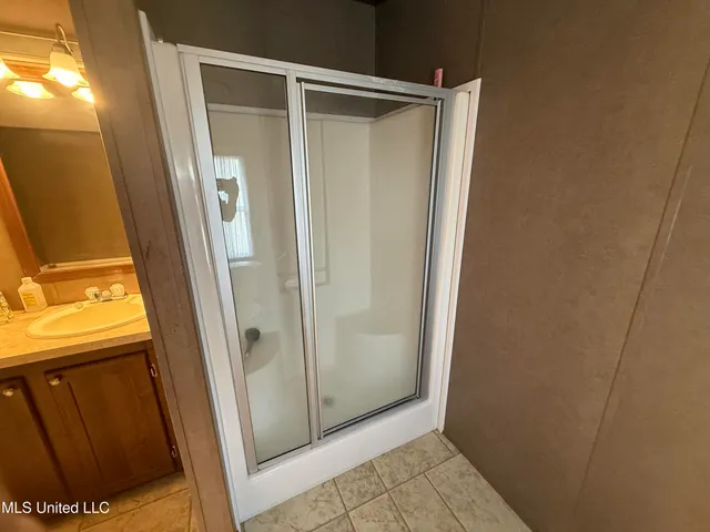 $135,000 | 207 Sea Island Drive, Vicksburg, MS 39183