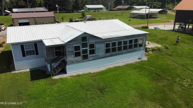 $135,000 | 207 Sea Island Drive, Vicksburg, MS 39183