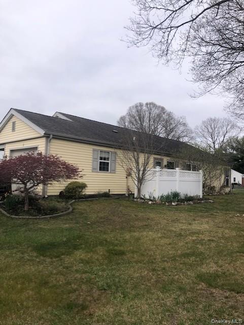 8 Coventry Court Ridge, NY 11961 - Photo 2 of 2