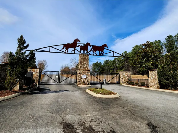$63,000 | 255 Falling Cliff Drive, Unit 102, South Pittsburg, TN 37380