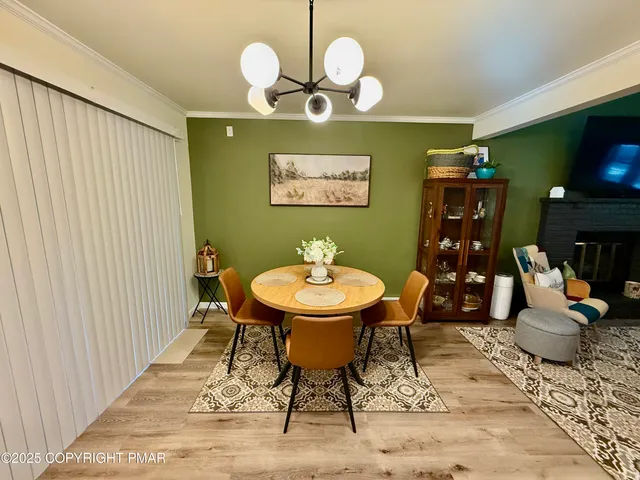 $2,200 | 2160 Titania Road, Tobyhanna, PA 18466