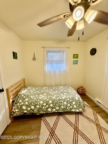 $2,200 | 2160 Titania Road, Tobyhanna, PA 18466