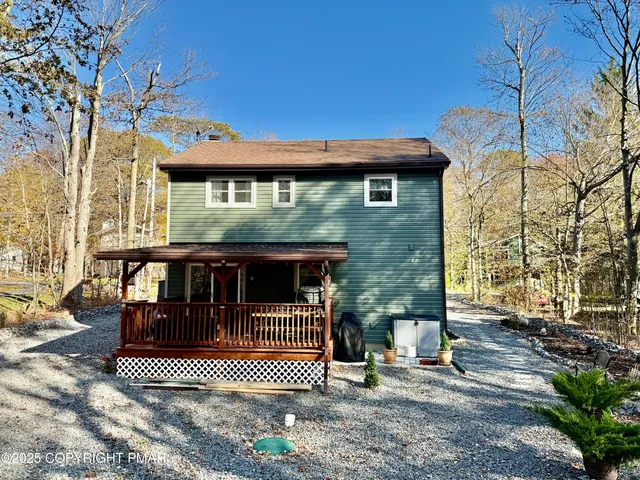 $2,200 | 2160 Titania Road, Tobyhanna, PA 18466