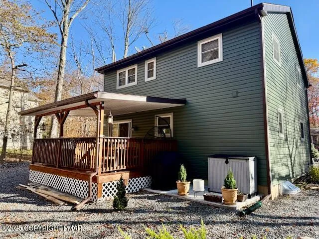 $2,200 | 2160 Titania Road, Tobyhanna, PA 18466