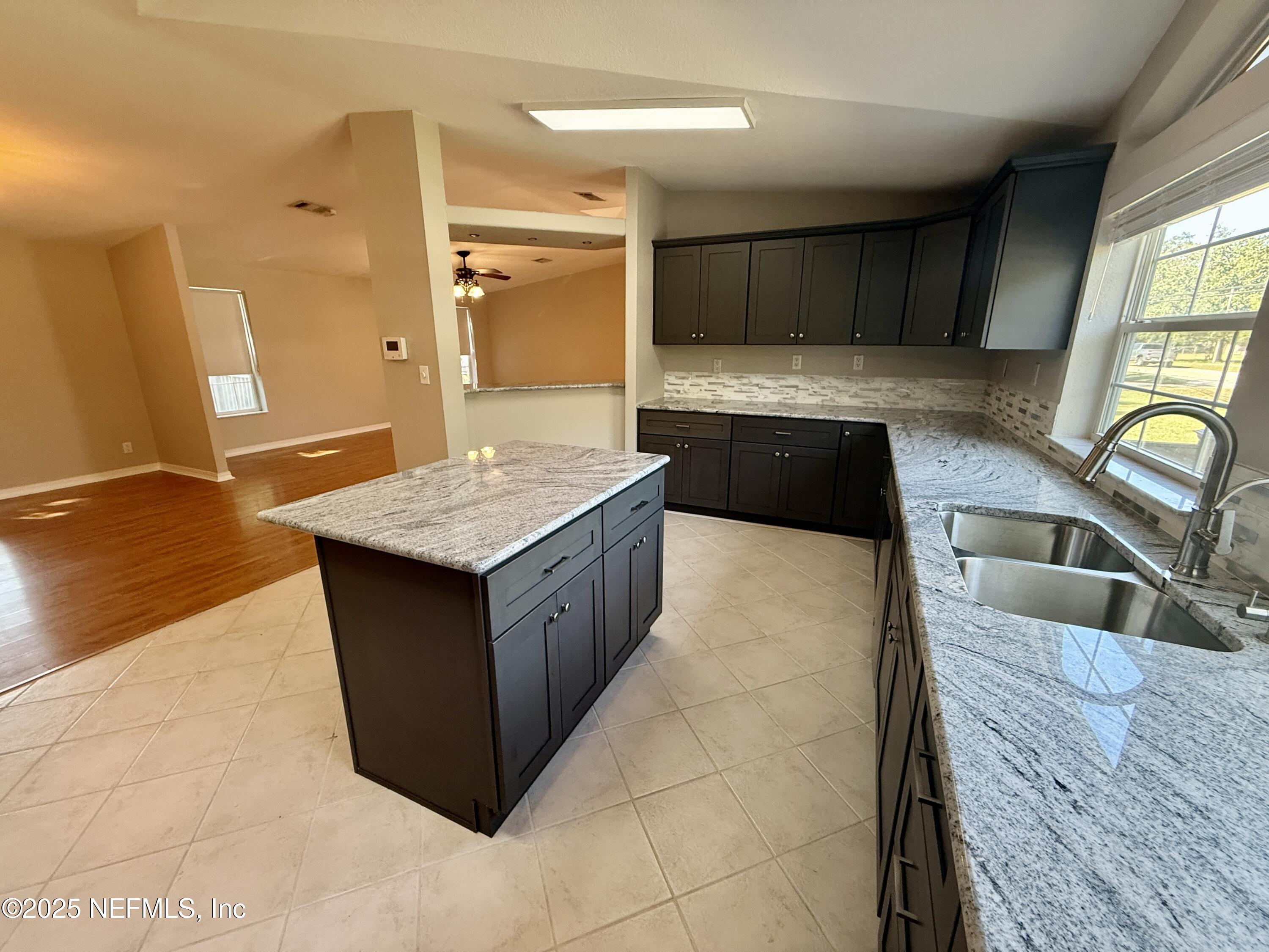 2974 Lakeside Villa Road Orange Park, FL 32073 - Photo 6 of 22 IMG_5164
