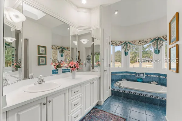 $950,000 | 105 Saw Timber Drive, Hilton Head Island, SC 29926