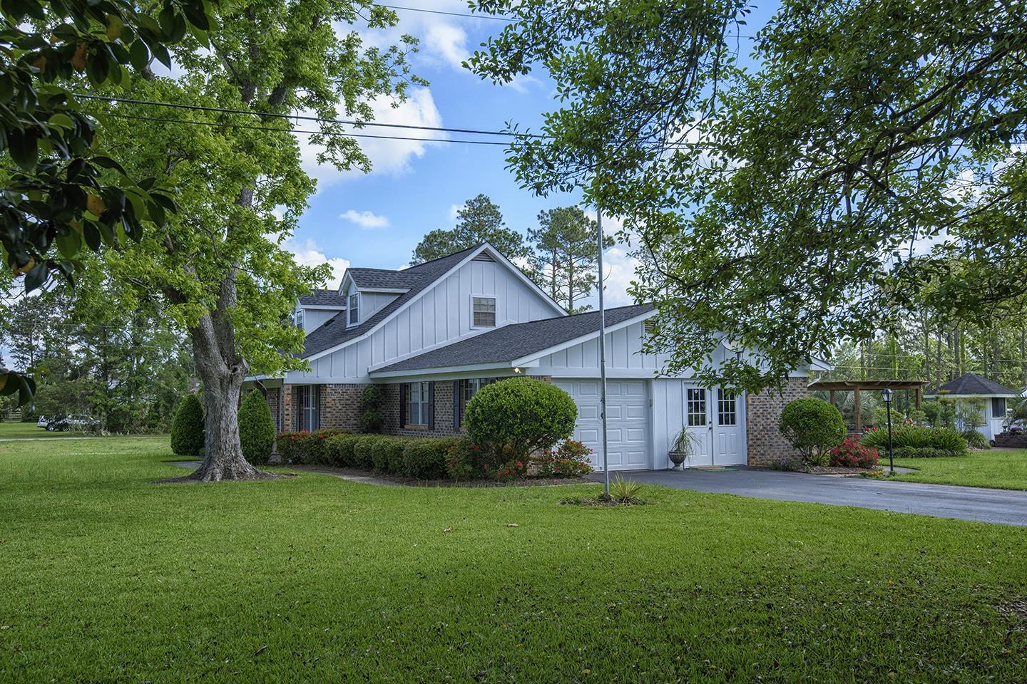 19794 Lawrence Road Fairhope, AL 36532 - Photo 6 of 48