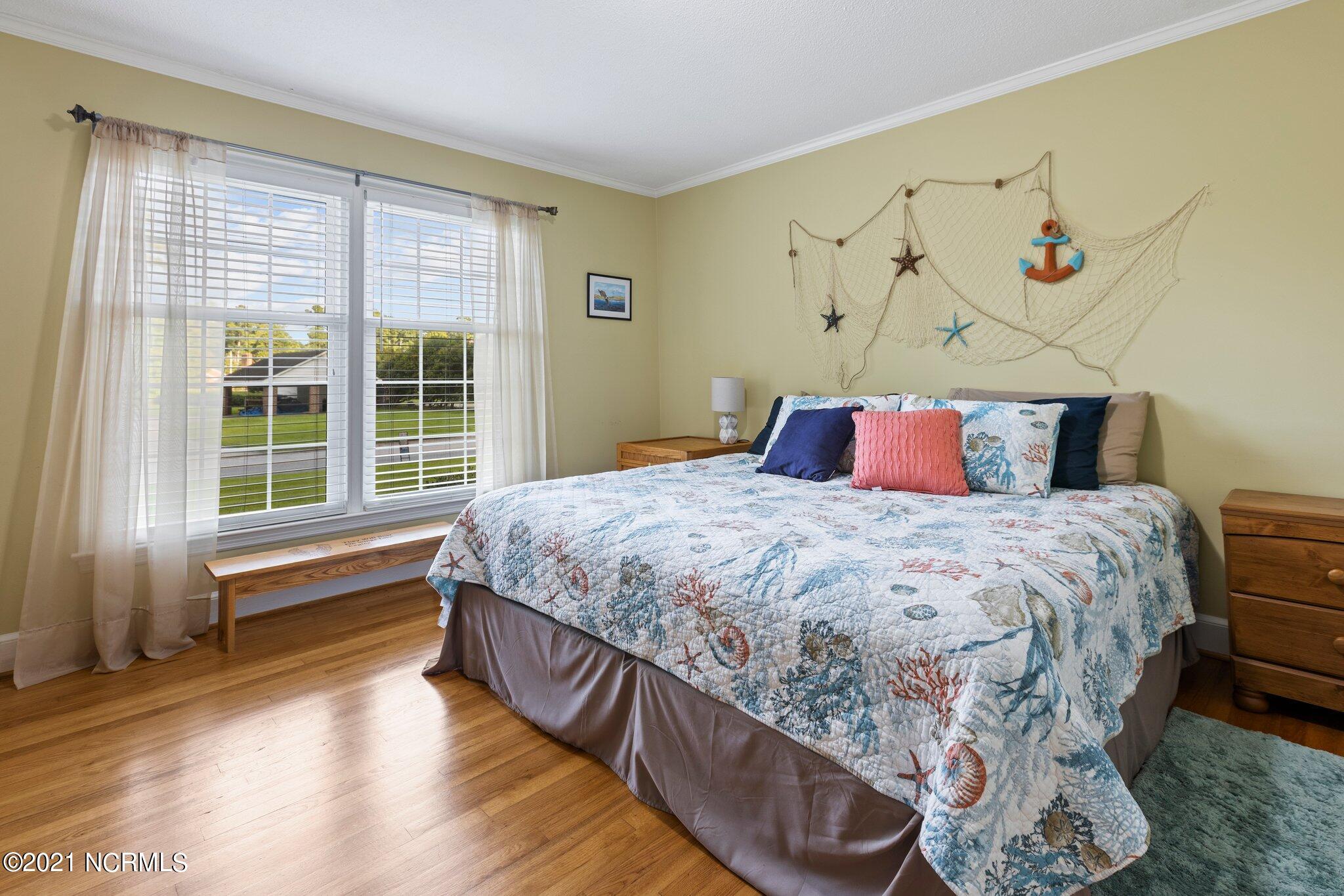 1802 Hardee Road Kinston, NC 28504 - Photo 29 of 36 Main Floor Guest Bedroom