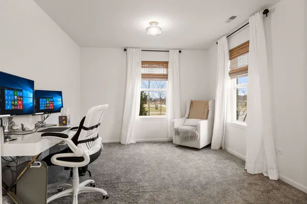 $434,000 | 4196 Irving Road, Aurora, IL 60504