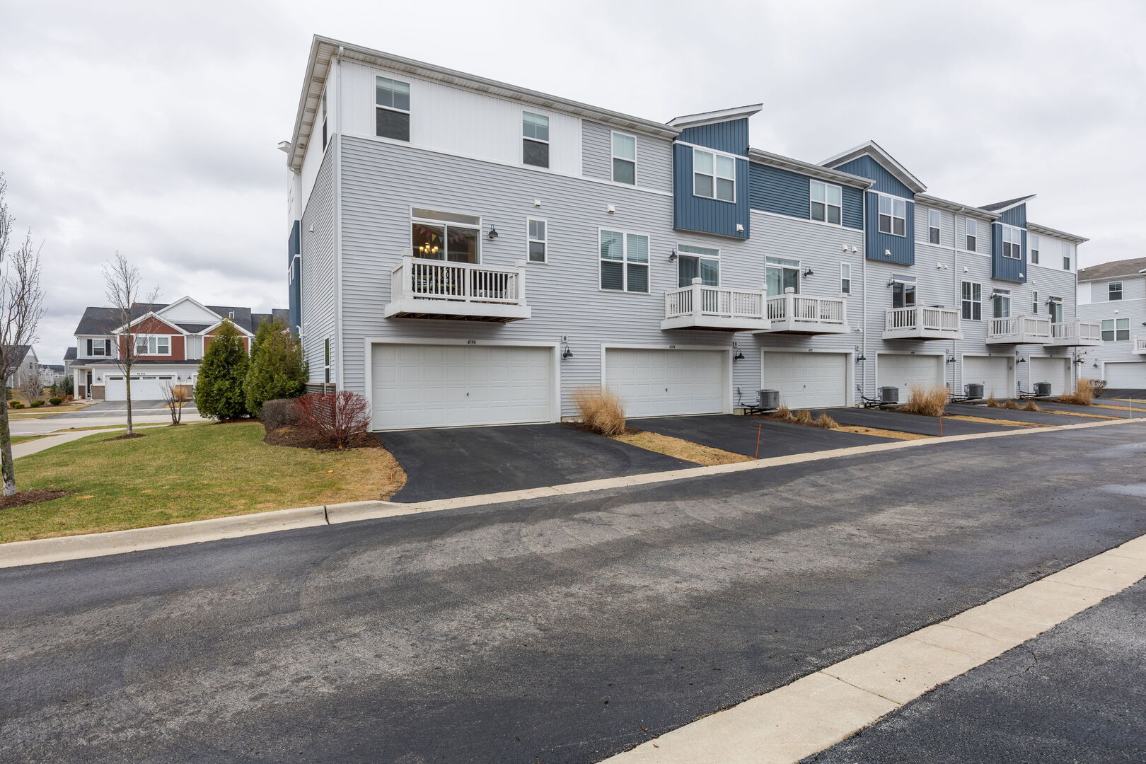 4196 Irving Road Aurora, IL 60504 - Photo 24 of 26 Gallery Image 24