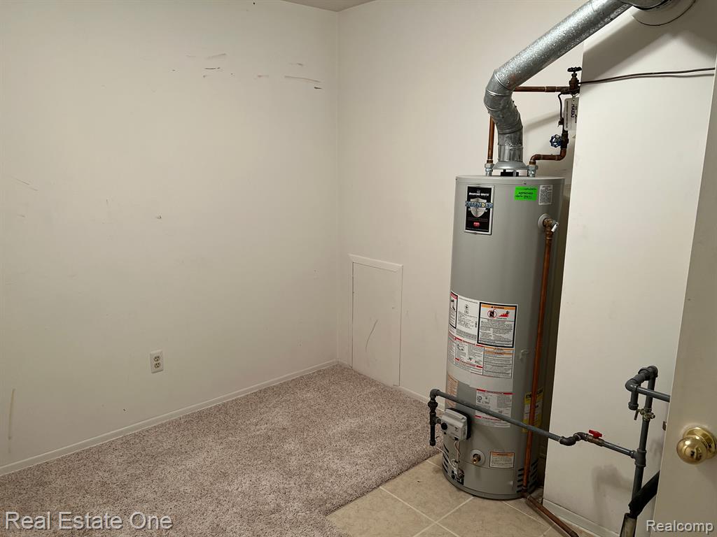 29575 Pine Ridge Circle, Unit 20 Farmington Hills, MI 48331 - Photo 21 of 26