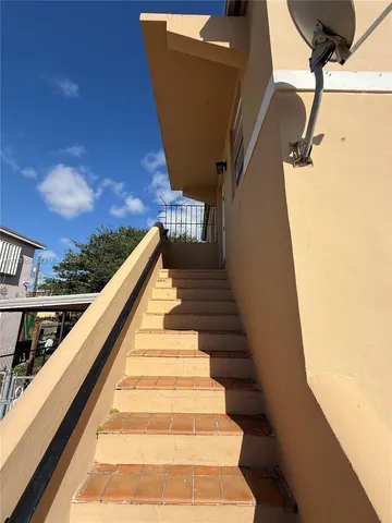 $2,650 | 2313 Northwest 14th Street, Unit 3, Miami, FL 33125