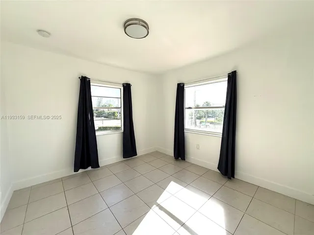 $2,650 | 2313 Northwest 14th Street, Unit 3, Miami, FL 33125