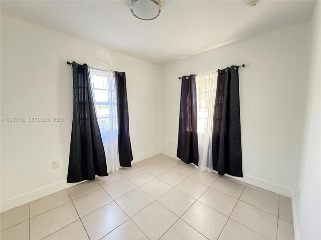 $2,650 | 2313 Northwest 14th Street, Unit 3, Miami, FL 33125