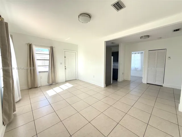 $2,650 | 2313 Northwest 14th Street, Unit 3, Miami, FL 33125