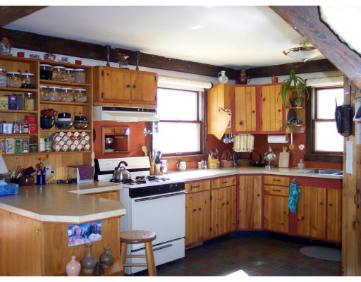 336 Patten Road Shelburne, MA 01370 - Photo 7 of 13