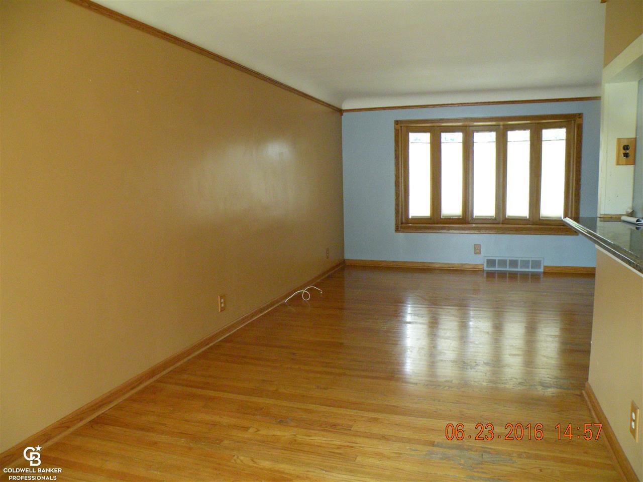 27631 Jean Road Warren, MI 48093 - Photo 6 of 31