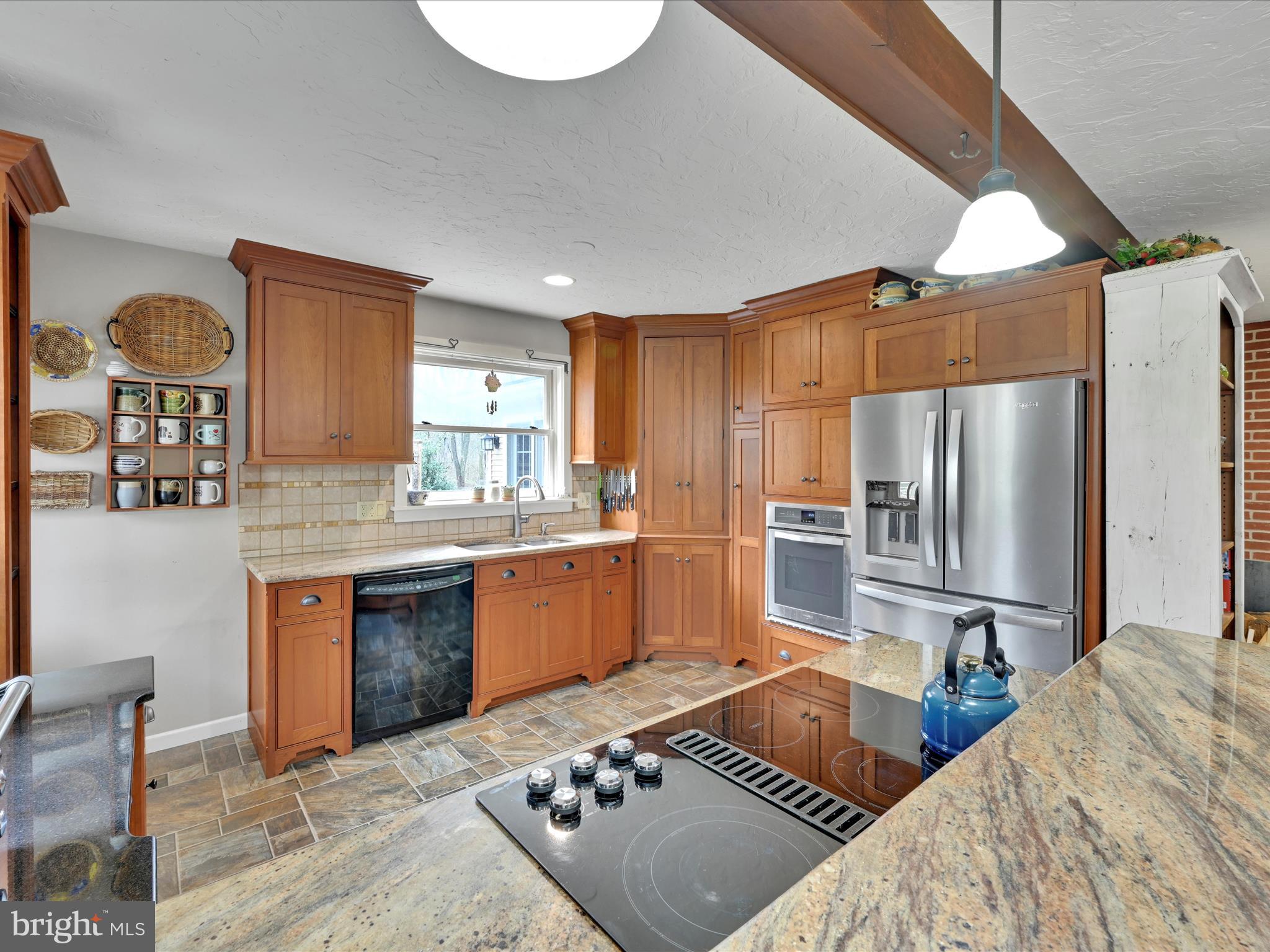 690 Old Pike Lititz, PA 17543 - Photo 19 of 62 kitchen