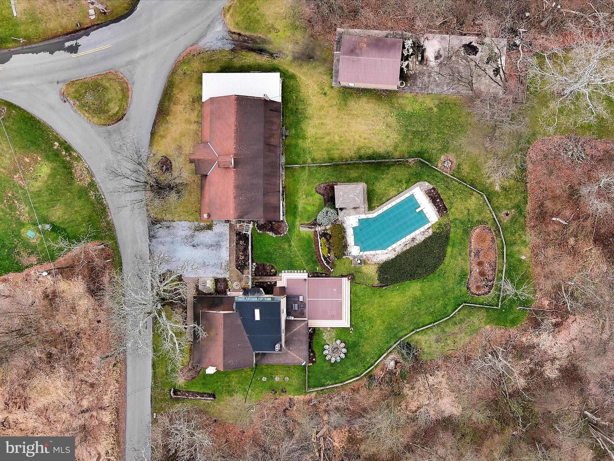 690 Old Pike Lititz, PA 17543 - Photo 4 of 62 Aerial